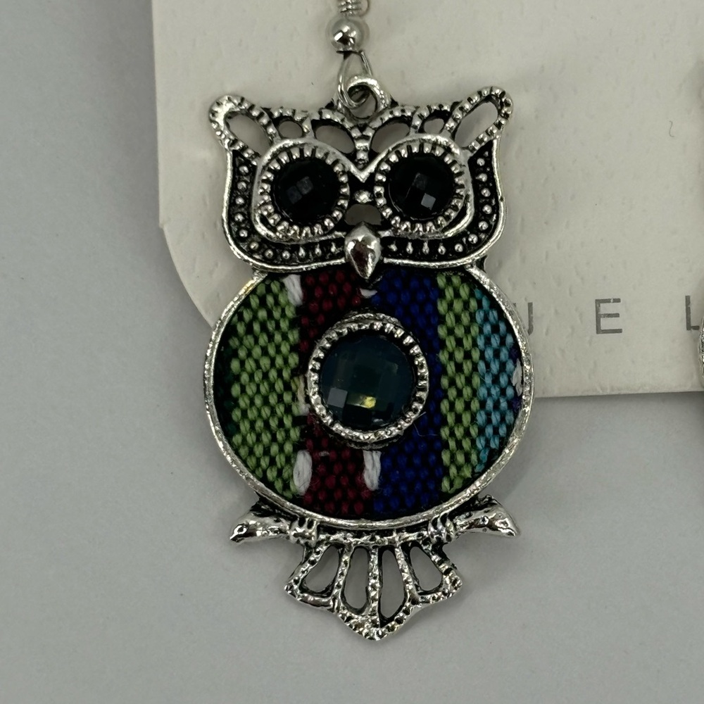 NEW Silver and Colorful Owl Earrings - Picture 4 of 7